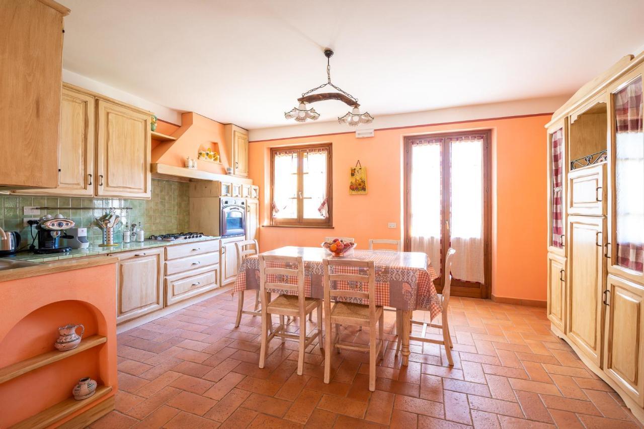 Agriturismo Le Vigne Фолиньо Екстериор снимка