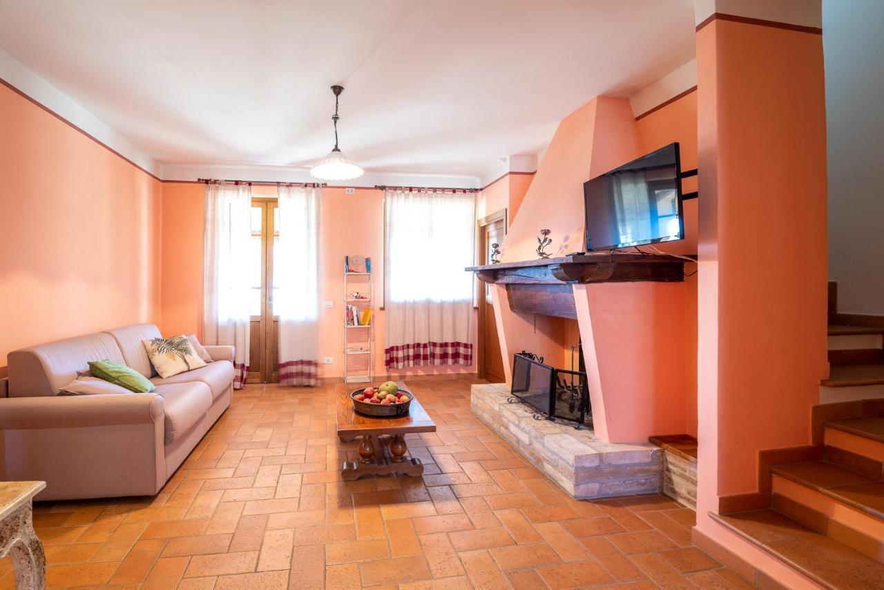 Agriturismo Le Vigne Фолиньо Екстериор снимка