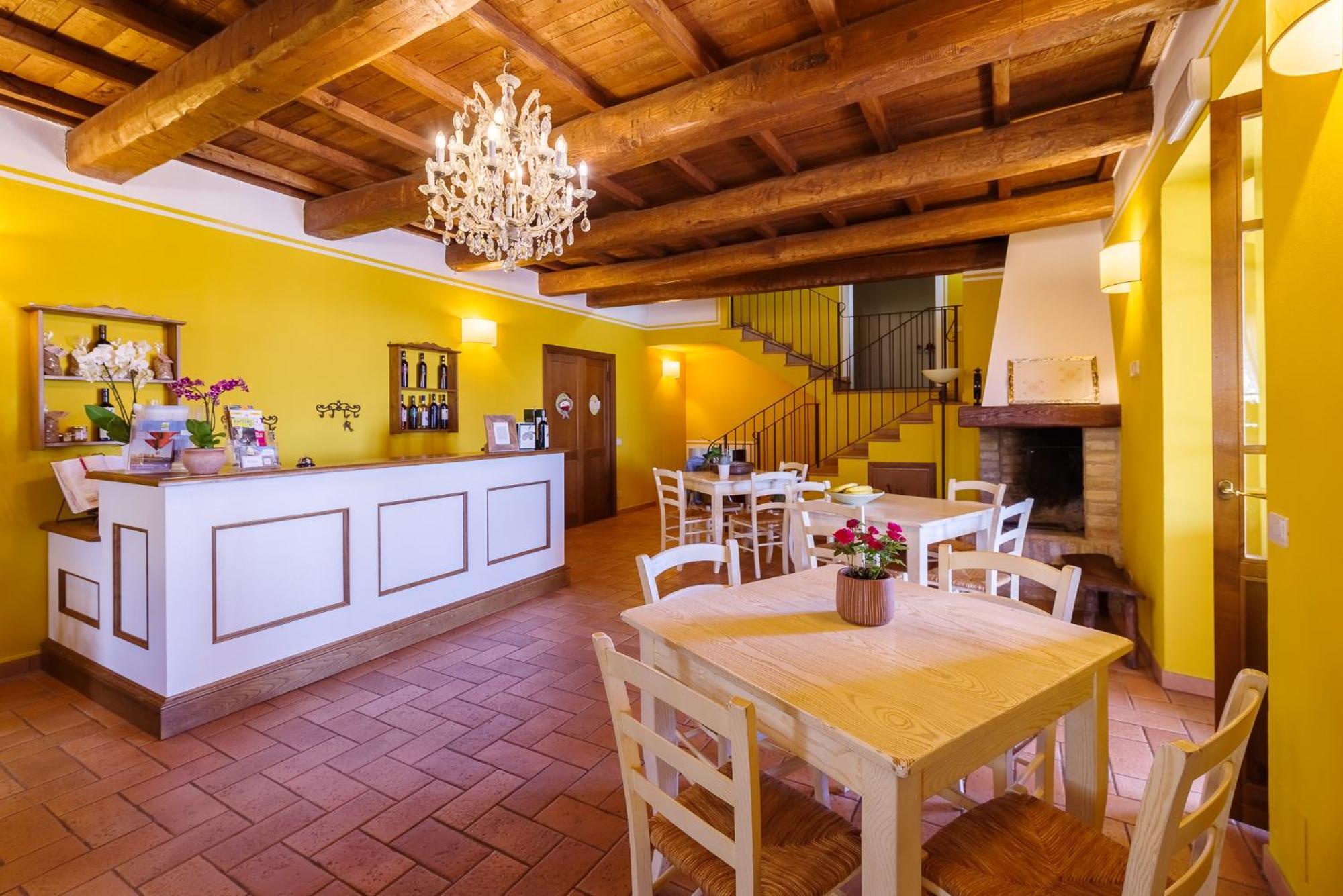 Agriturismo Le Vigne Фолиньо Екстериор снимка